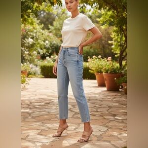 NIB STEVEN New York Brinne Lucite Heeled Sandal 7.5 Cafe‎